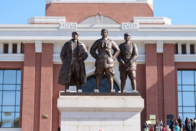 /Users/songyilong/Desktop/IMG_7652 (1).jpg